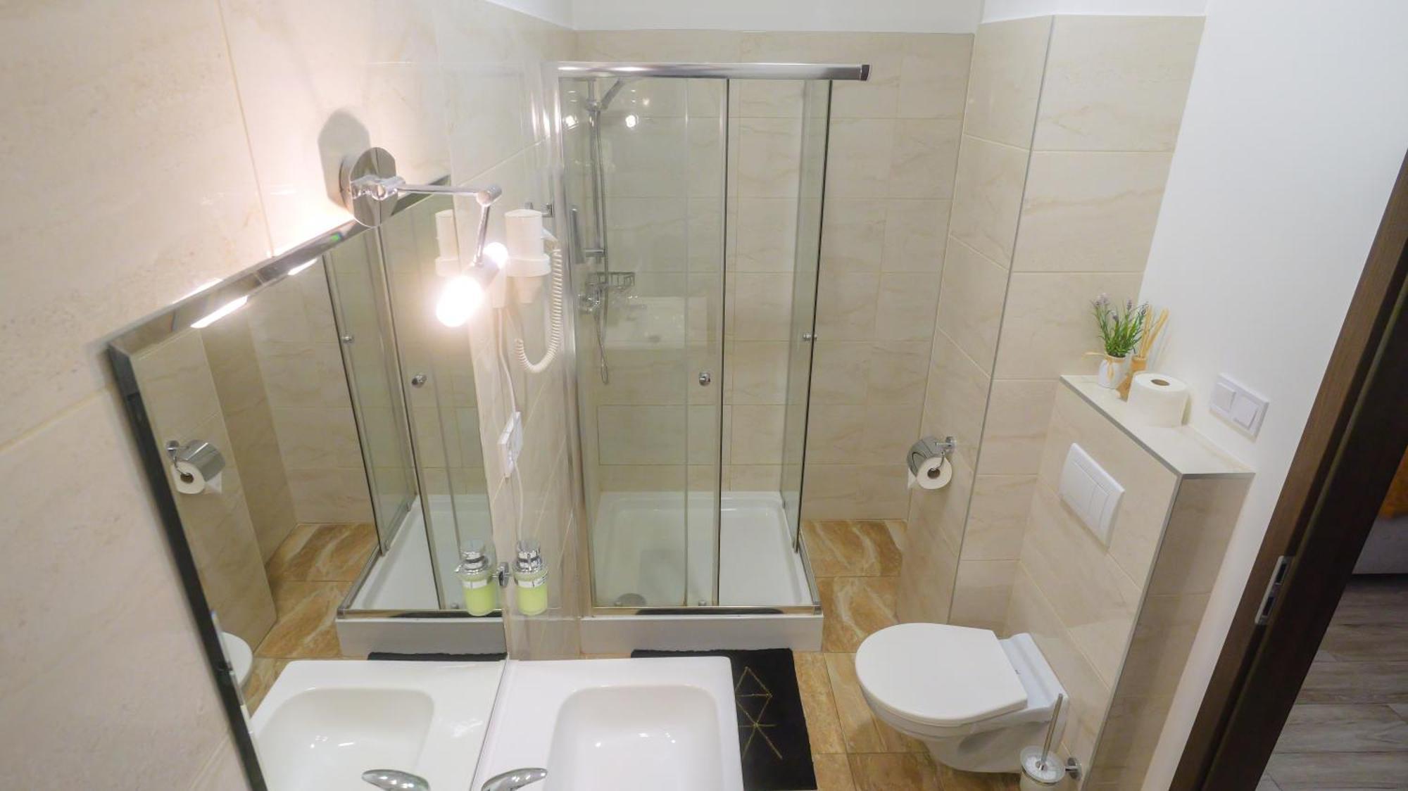Premium City Centre Bedrooms Prešov Eksteriør bilde