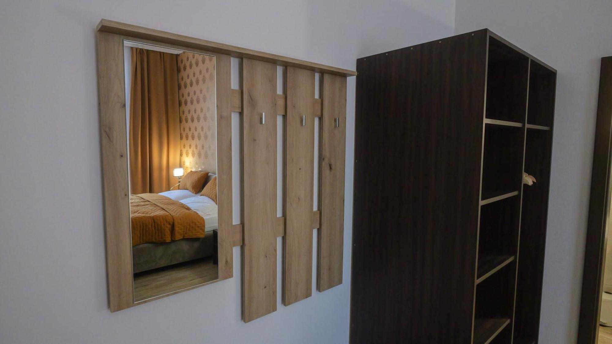 Premium City Centre Bedrooms Prešov Eksteriør bilde